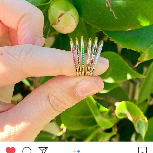 Diamond Ring (available in black and white) - Picture 3 of 3